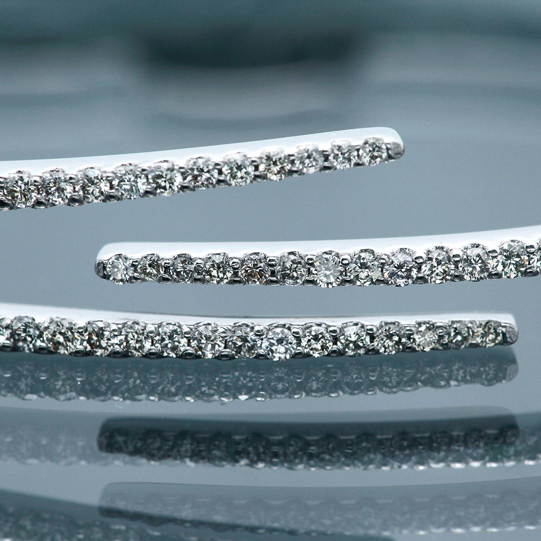 ダイヤモンド バングル ｜ BB01505