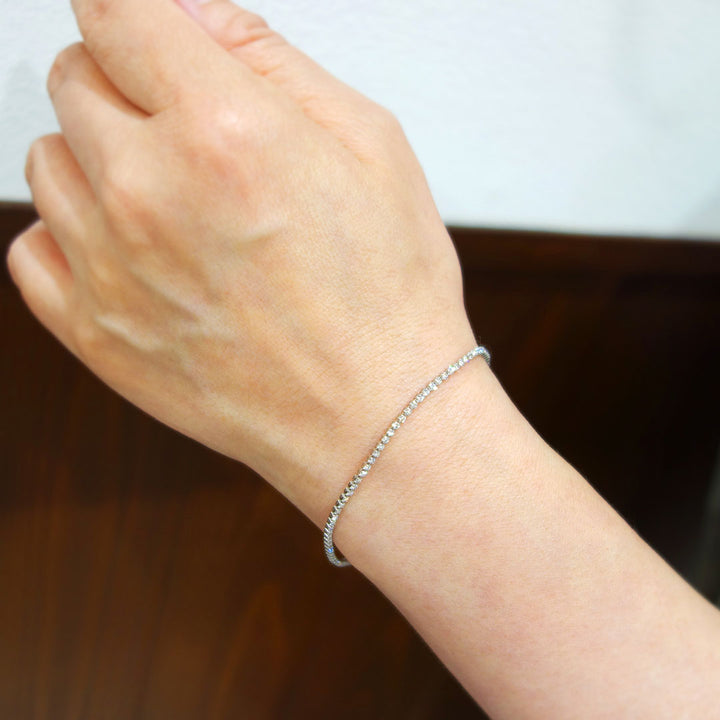 ダイヤモンド テニスブレスレット ｜ BB01547