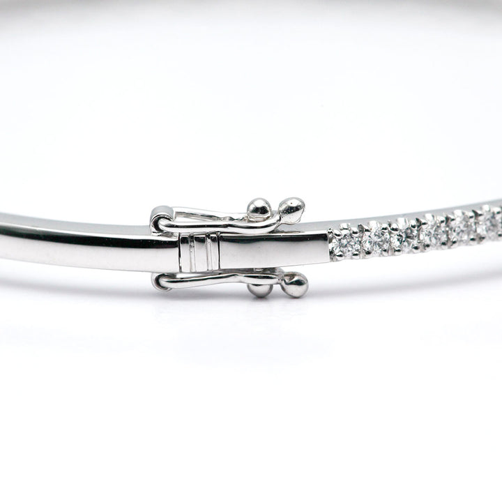 Diamond Bangle | BB01548