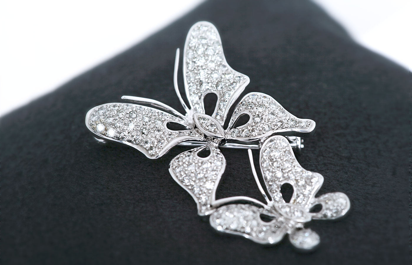 dia_brooch_top.jpg?v=