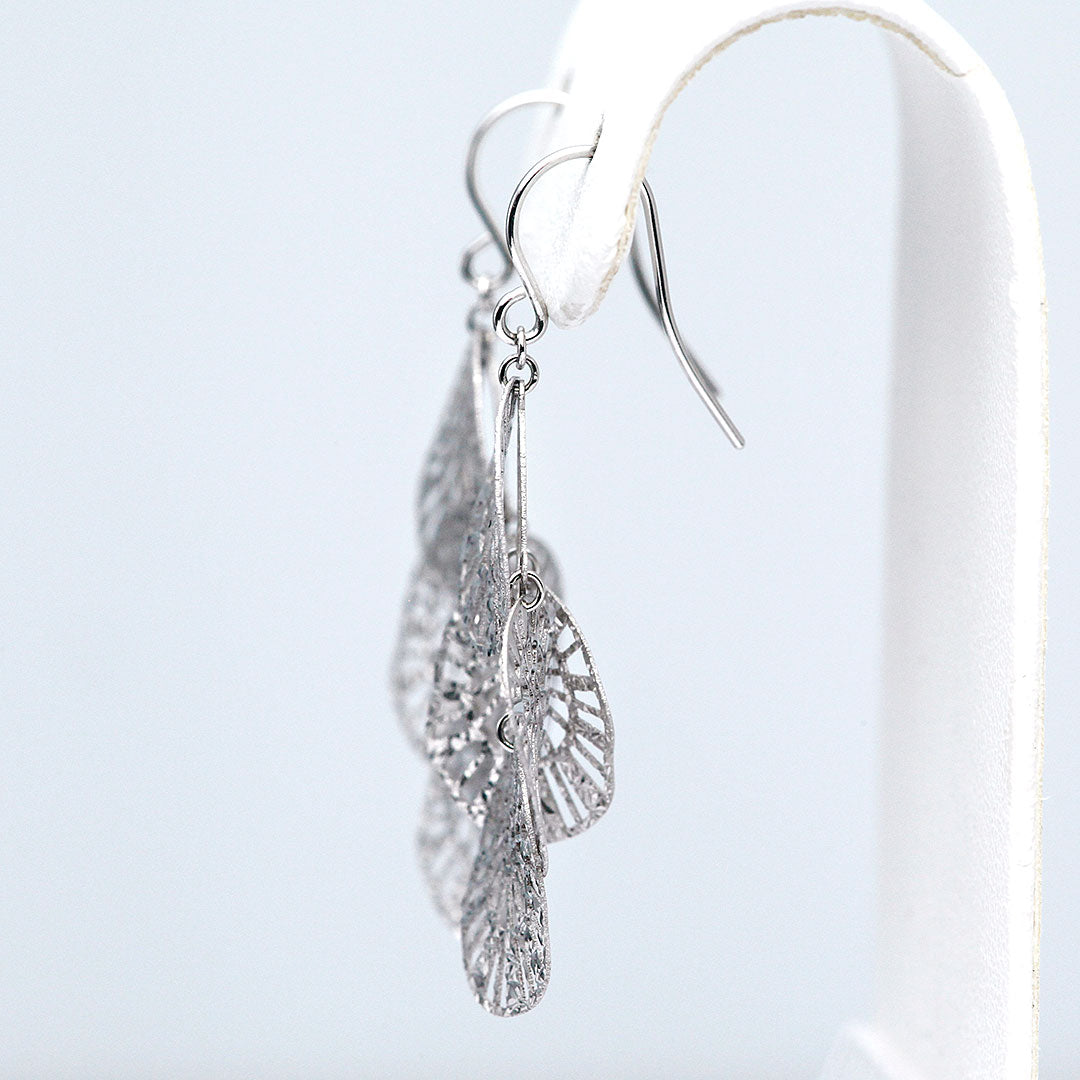 White gold earrings ｜ EP03459