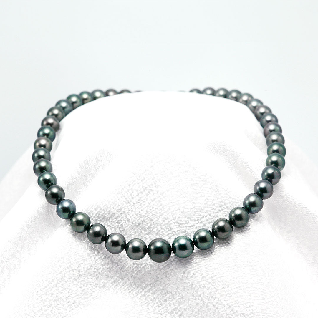 Tahitian black lipped pearl necklace | 8.0-11.4mm | NJ04209