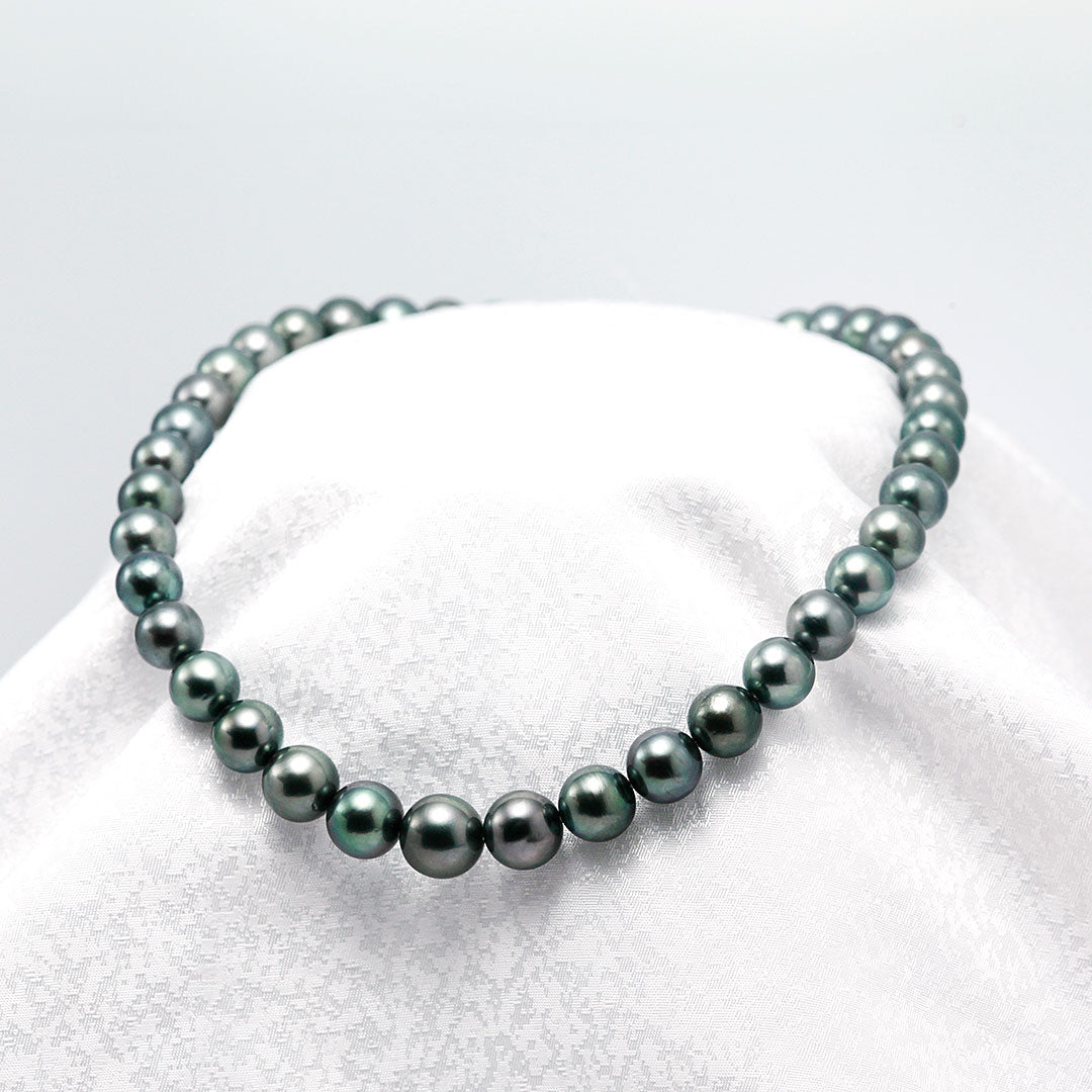 <tc>Tahitian black pearl necklace | 8.1-11.5mm | NJ04210</tc>