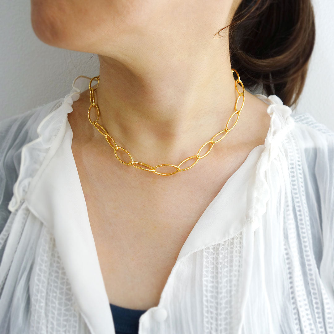 Yellow gold necklace | NK09255