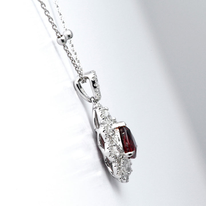 Pigeon blood & unheated ruby ​​necklace ｜ PX05361