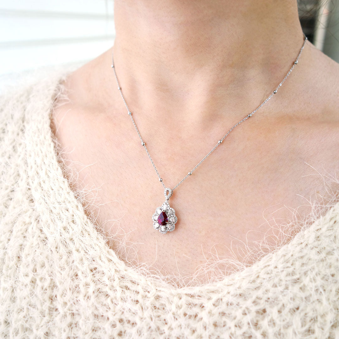 Pigeon blood & unheated ruby ​​necklace ｜ PX05361
