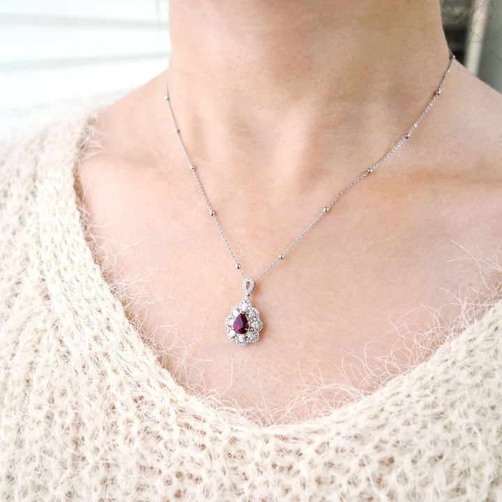 Pigeon blood & unheated ruby ​​necklace ｜ PX05361