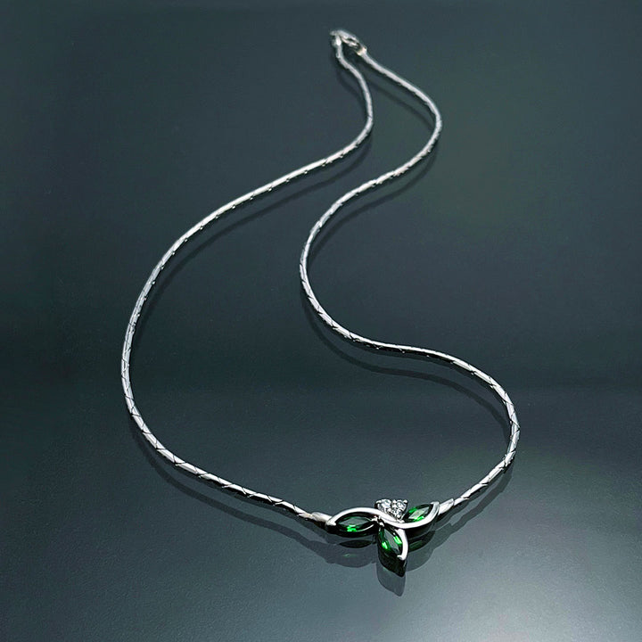 Green garnet necklace ｜ PX05362