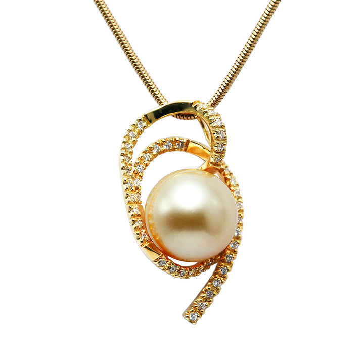 South Sea white pearl pendant necklace ｜ PX05432