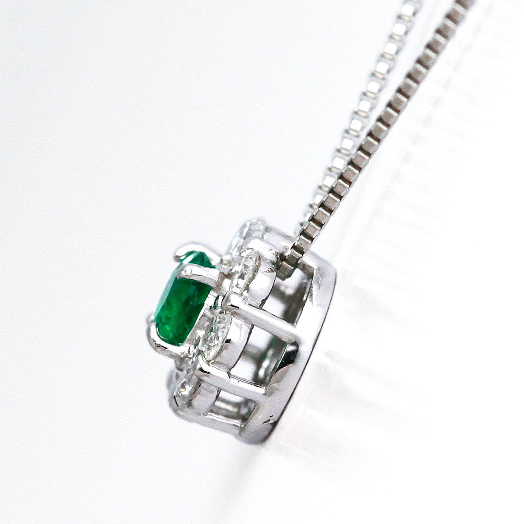 あいだエメラルドネックレス ミニ エメラルド スクエア ネックレス シルバー925 | クラウド