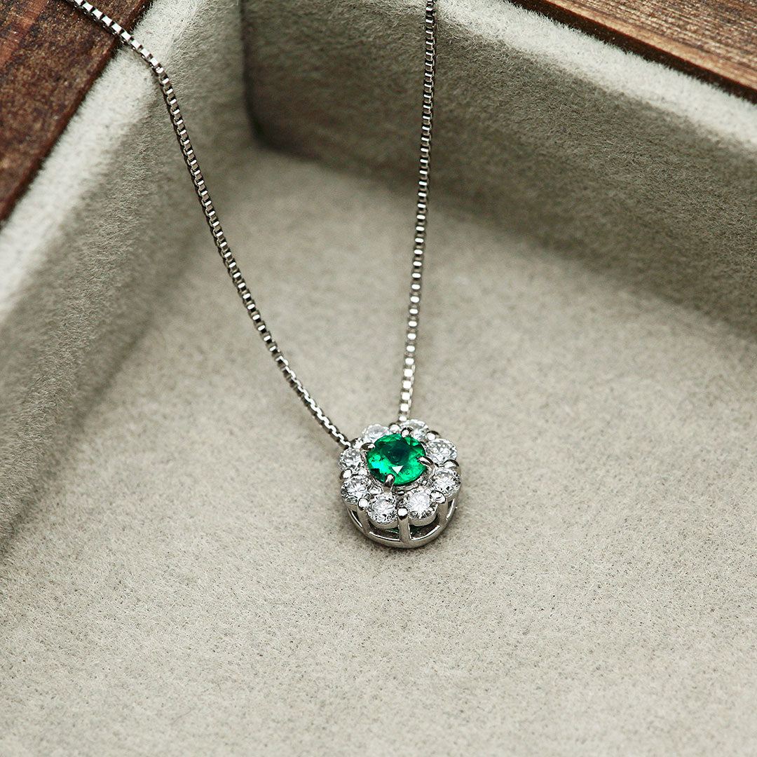 エメラルド ネックレス ｜ PX05514 – 大阪心斎橋 宝寿堂〈HOUJUDO〉