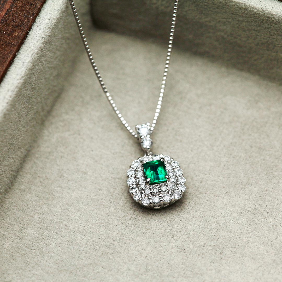 エメラルド ネックレス ｜ PX05518 – 大阪心斎橋 宝寿堂〈HOUJUDO〉