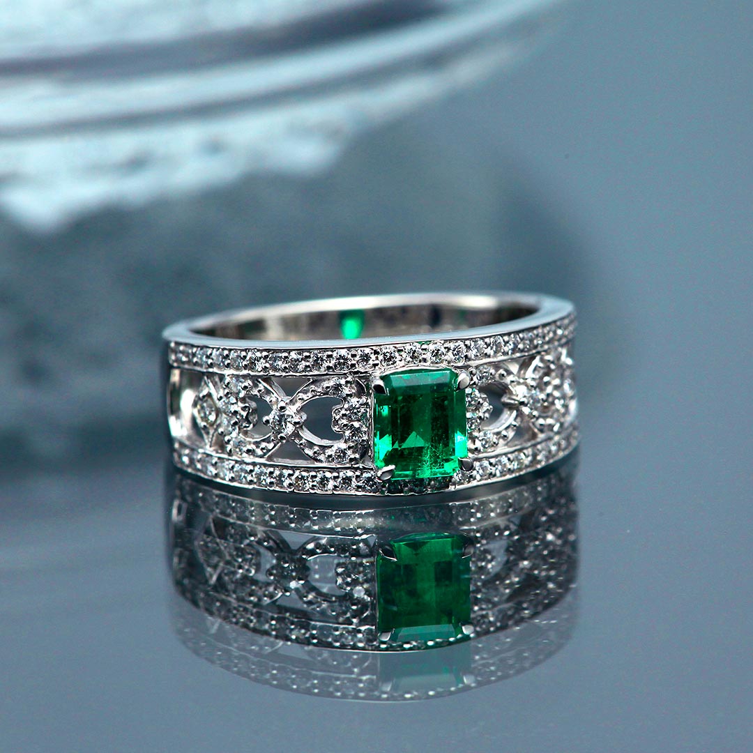 Emerald ring ｜ RE00485
