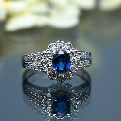 Cornflower Sapphire Ring | RS00804