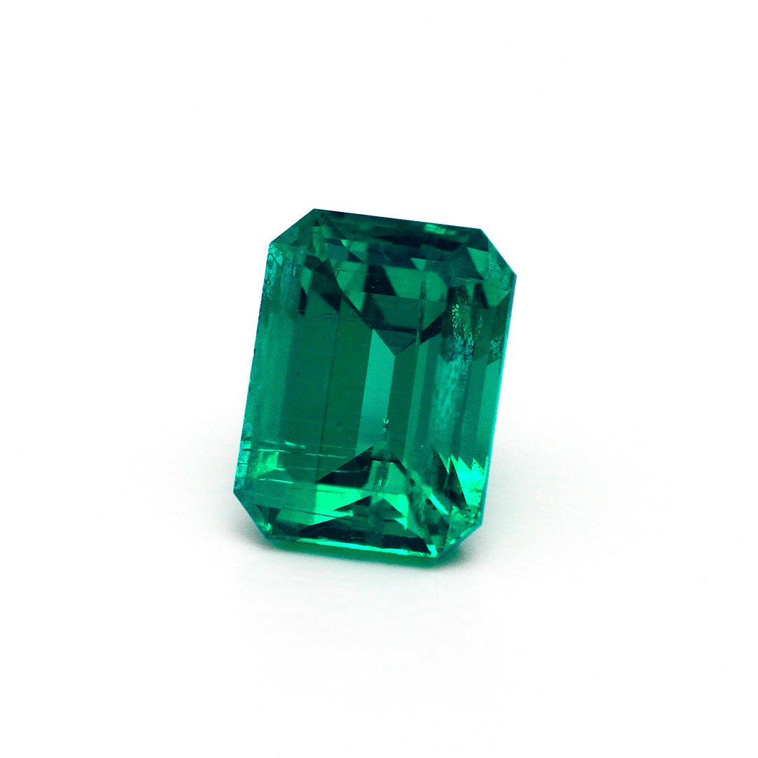 Emerald (non-oil) loose stone<br>0.72ct ｜ TAK0206