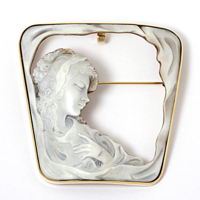 Shell cameo brooch (also used as a pendant top) ｜ BX00552