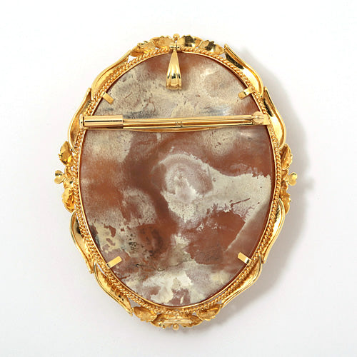 Shell cameo brooch (also used as a pendant top) ｜ BX01400