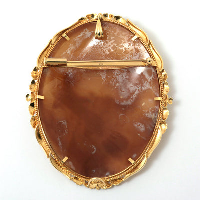 Shell cameo brooch (also used as a pendant top) ｜ BX01401