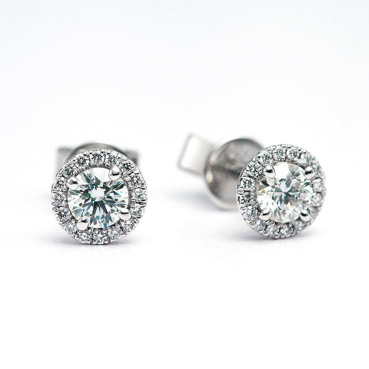 Diamond earrings ｜ EP03587<br>(0.345ct/E/SI1/VG, 0.325ct/E/SI1/VG)