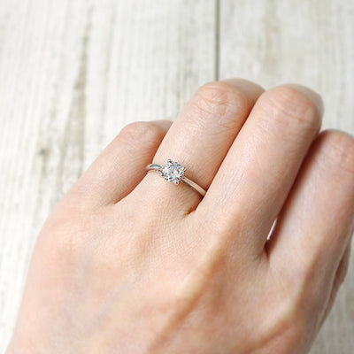 Engagement Ring ｜ HE02567