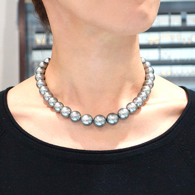 <tc>Tahitian South Sea Black Pearl Necklace ｜ 11.0～14.7mm ｜ NJ03693</tc>