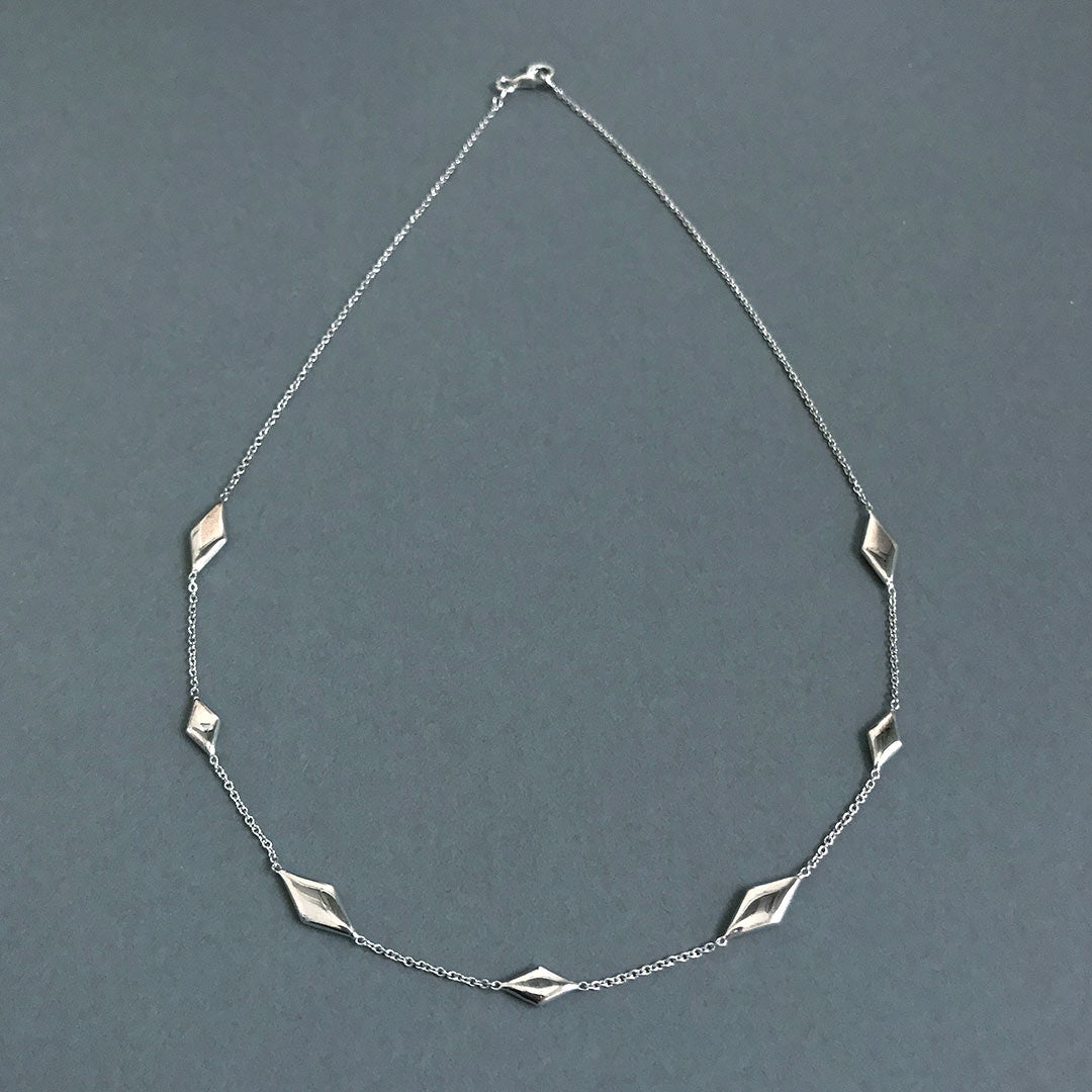 <tc>White Gold Necklace | NW00625</tc>