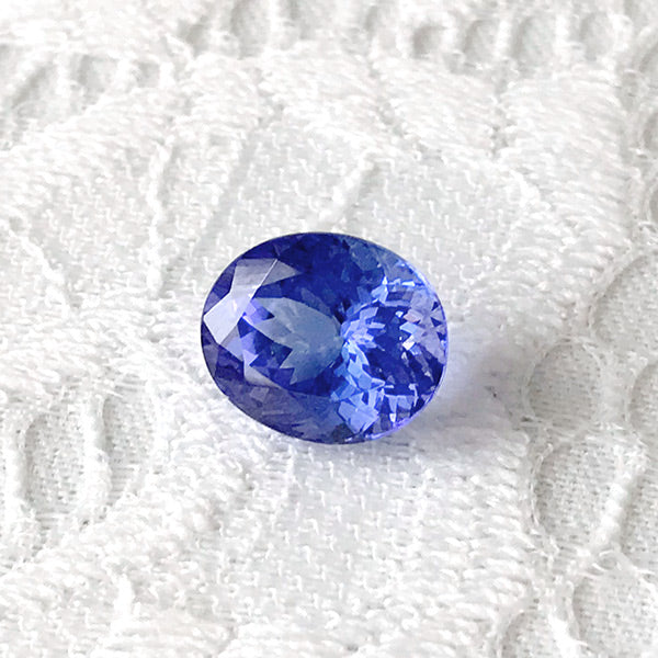 タンザナイト　ルース<br>6.427ct ｜ OX06297