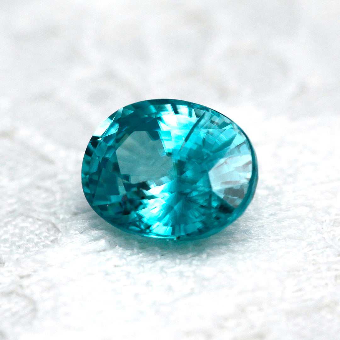 ブルージルコン　ルース <br>3.028ct｜ OX06390