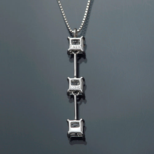 Diamond necklace ｜ PD02168