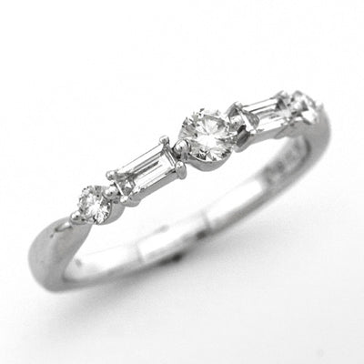 <tc>Diamond 1/3 eternity ring  | RD02464</tc>