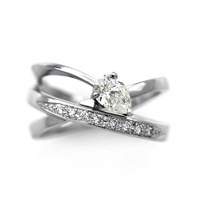 Pear Shape Cut Diamond Ring | RD02805