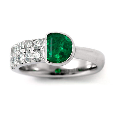 Emerald ring ｜ RE00437