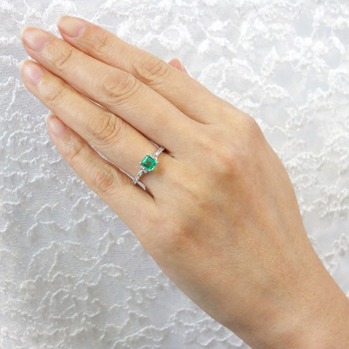 Emerald ring ｜ RE00451
